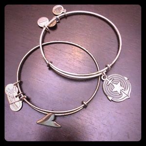 Shark Fin and Anchor Alex and Ani